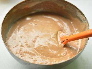 16、可可海绵蛋糕,搅拌均匀