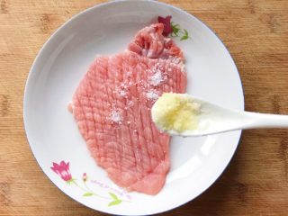 6、猪扒米汉堡,撒一点点鸡精