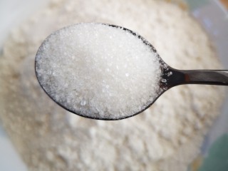 3、升级版烤白馍,加入白糖