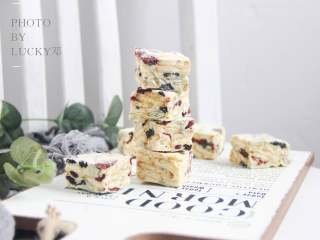 14、好吃到流眼泪的网红雪花酥,成品图