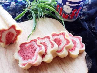 15、双色梅花吐司,成品图。