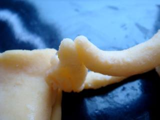 14、#感恩节食谱#绿豆沙之父爱如山,胳膊的一端与车把连接住。