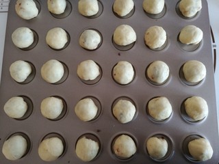 7、红豆沙小餐包,全部都包好，第二次发酵