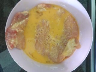 14、上海炸猪排,然后是裹上鸡蛋液，