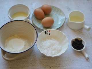 1、蓝莓戚风蛋糕,准备食材