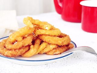 11、炸鱿鱼圈,完成了