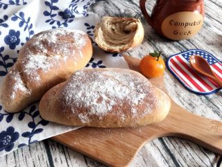 4、全麦面包,非常的好吃~