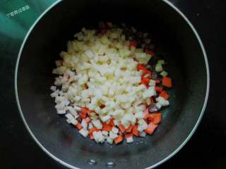 10、咖喱鸡排饭,免炸版,再加入胡萝卜土豆翻炒出土豆白边