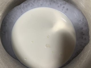 4、12~8 咖啡蛋糕,放糖