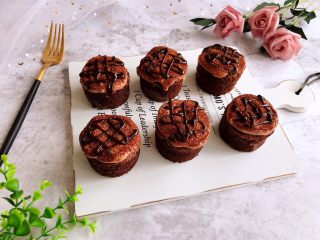 12、脏脏杯子蛋糕,成品