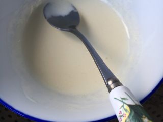 2、四种方式吃吐司,搅拌均匀