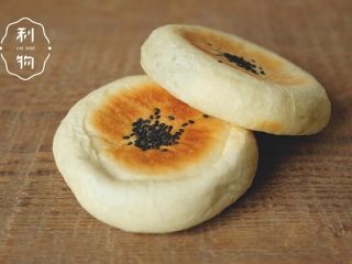 16、红豆面包超人,做好啦!趁热吃