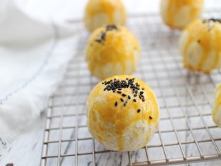 26、蛋黄酥黄油版,成品