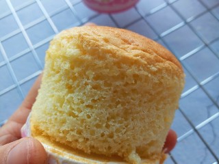 14、老式蛋糕纸杯版,组织很松软