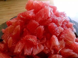 11、柚子茶/果酱,柚子果酱：柚子去皮剥出果肉（一定要把籽去掉）