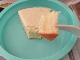 19、电饭煲蛋糕,绵绵的，宝宝也很喜欢吃呢