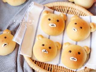 19、轻松熊小面包,看我看我~