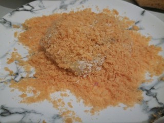 10、圆土豆+可乐饼,最后裹面包糠