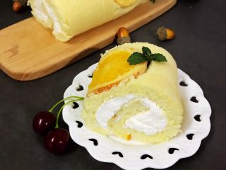 22、橙子蛋糕卷,切开