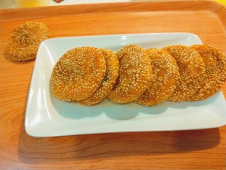 23、脆皮南瓜饼,我煎十一个，我一个都没有吃上，看来还是煎少了。