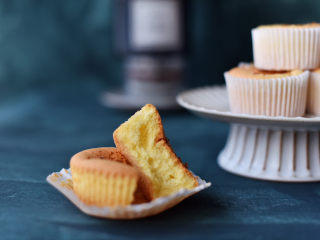 15、桂花杯子蛋糕,取出放凉，就可以开动啦。