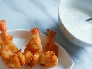 14、宝宝脆皮虾,给宝贝配上一碗白粥也很美味