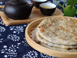 24、梅干菜烧饼,一口气吃了三个煎饼，好香