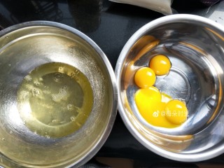 2、母亲节—康乃馨彩绘蛋糕,蛋清，蛋黄分离