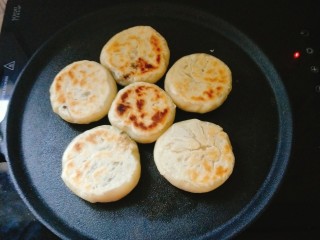 16、绿豆饼,即时翻面