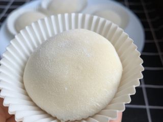 15、奥利奥雪媚娘,雪白雪白的