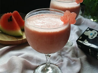 8、西瓜思慕雪,是不是，美美哒，味道也更赞哟