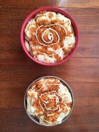 12、肉松手撕面包,我是做了双倍的量，一个6寸膜一个7寸膜，一个高瘦，一个矮胖233。二发45分钟，烤箱预热后180度35-40分钟。顶部有肉松，所以要尽早加盖锡纸。