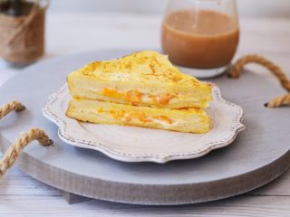 13、芒果酸奶吐司,成品图