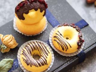 16、橙味甜甜圈蛋糕，在家就可复刻的经典美味,美味的甜甜圈