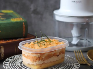 13、咸蛋黄肉松盒子蛋糕,成品图