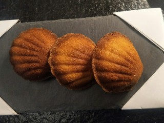 21、柠檬玛德琳蛋糕-入门级蛋糕,摆盘1