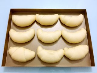 14、牛角面包,再次发酵两倍大