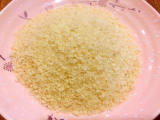 12、吉利虾,准备面包糠