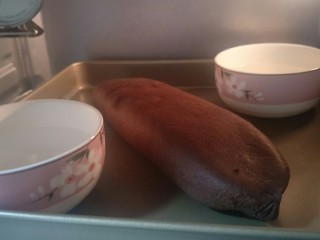 16、香浓巧克力爆浆面包,加水再发酵