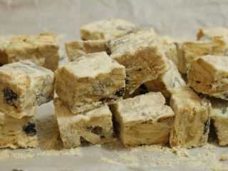 12、雪花酥,美味的雪花酥就做好了^_^