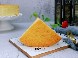 15、火龙果蛋糕,切开使用了呦～