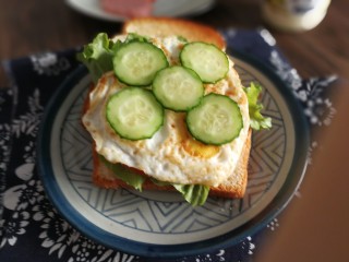 19、三明治,加黄瓜
