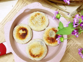 15、玫瑰豆沙糯米饼,开吃~~