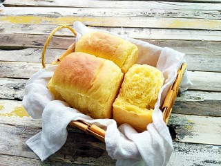 21、胡萝卜奶油吐司,成品图。