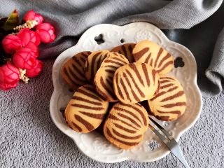 21、云石曲奇,冷却好后密封保存