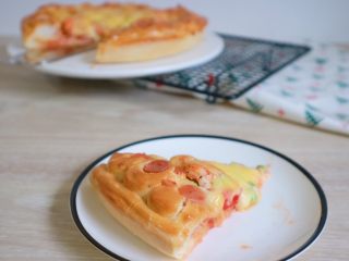 21、培根火腿鲜虾披萨,成品图