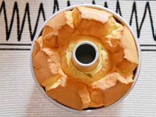 13、椰香戚风,成品