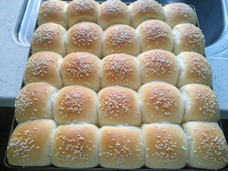 12、小面包（玉米油版）,上色均匀后出炉