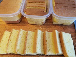 40、软绵绵滑嫩嫩的古早蛋糕,装盒密封起来