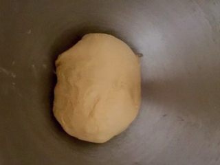 3、无油版红糖版面包, 揉好的面团
